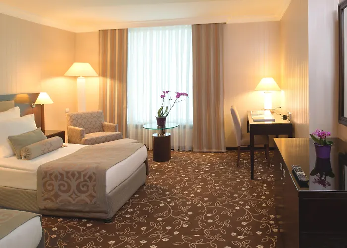 Kaya Fair & Convention Hotel 5*