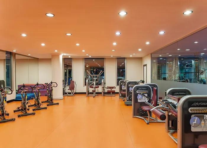 Kaya Fair & Convention 5*