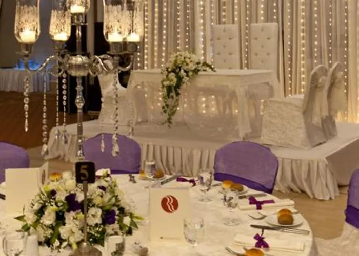 Kaya Fair & Convention Hotel 5*