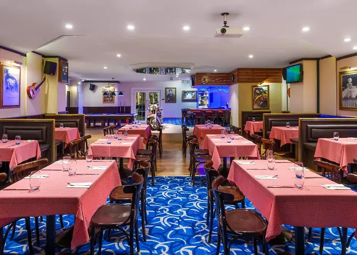 Kaya Fair & Convention 5*