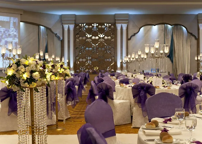 Kaya Fair & Convention 5*